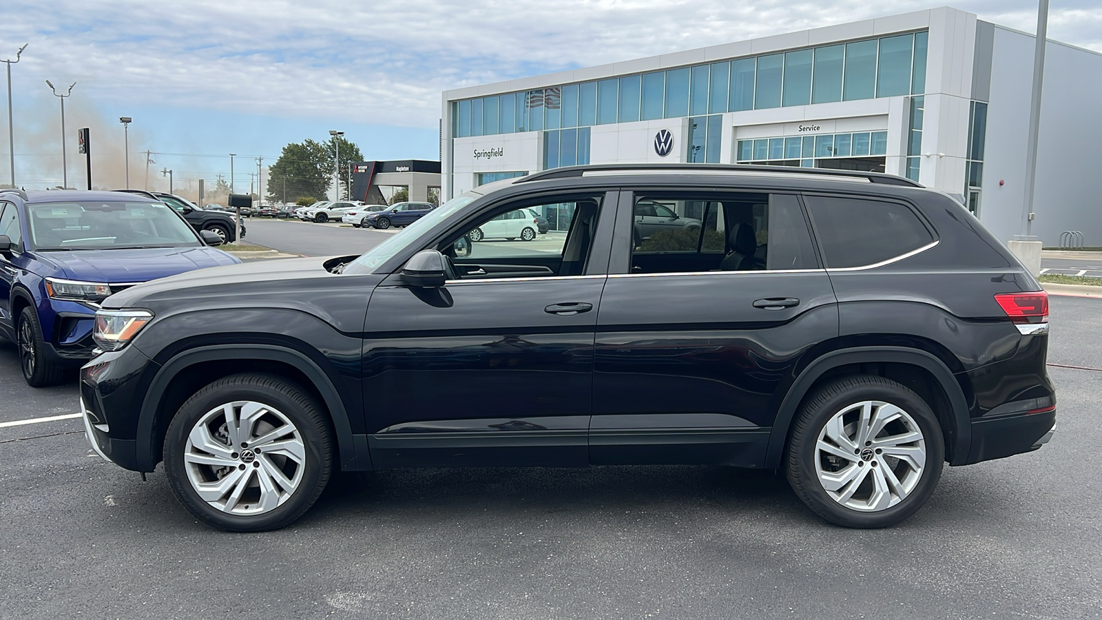 2021 Volkswagen Atlas 3.6L V6 SE w/Technology 2