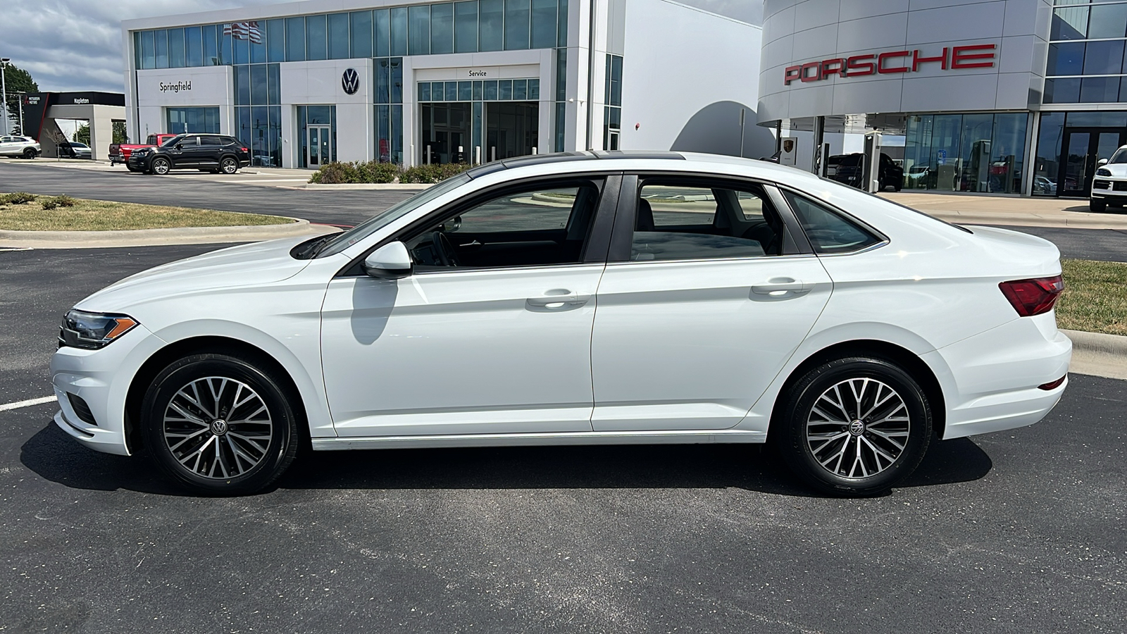 2021 Volkswagen Jetta SE 2