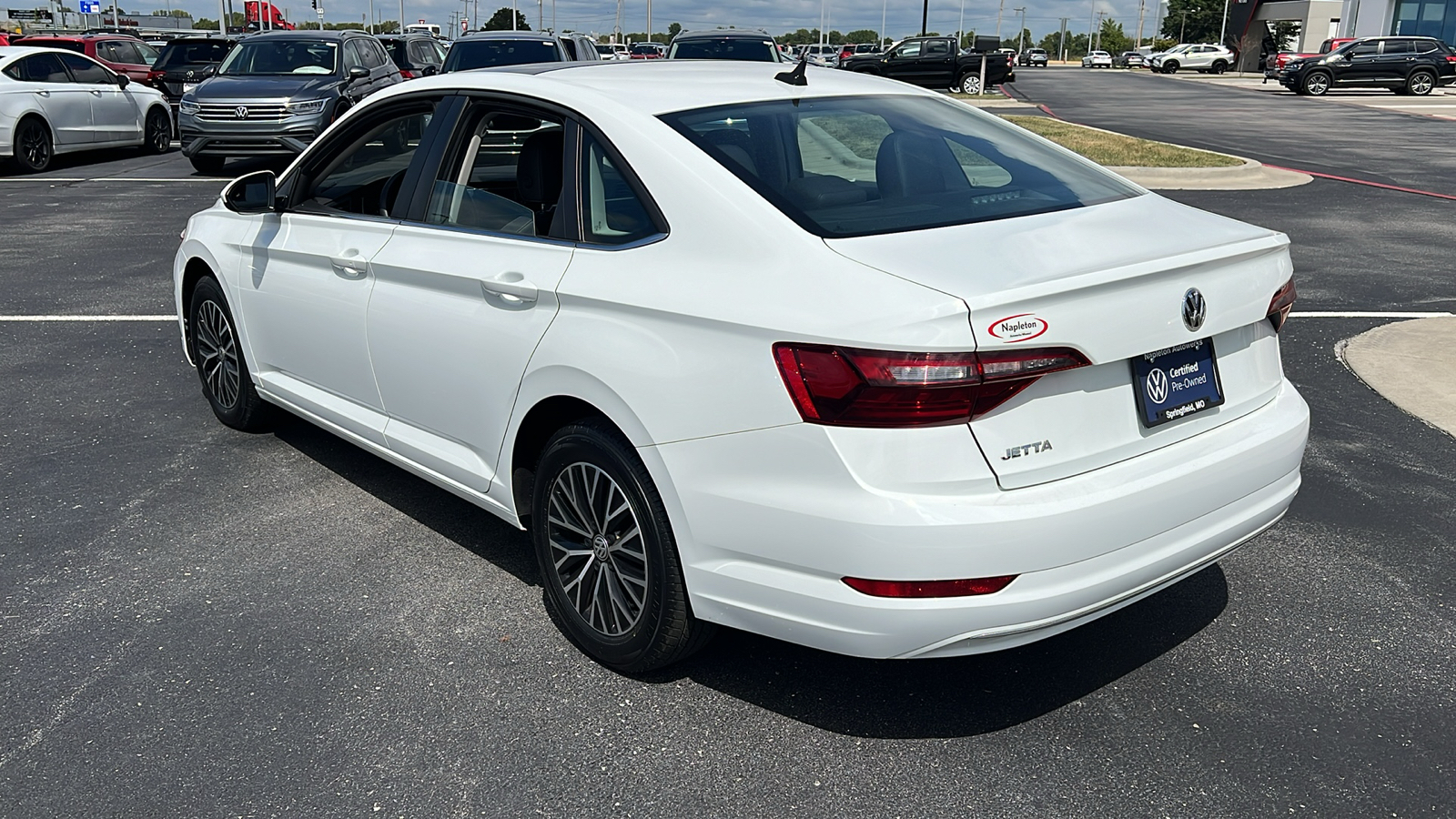 2021 Volkswagen Jetta SE 4