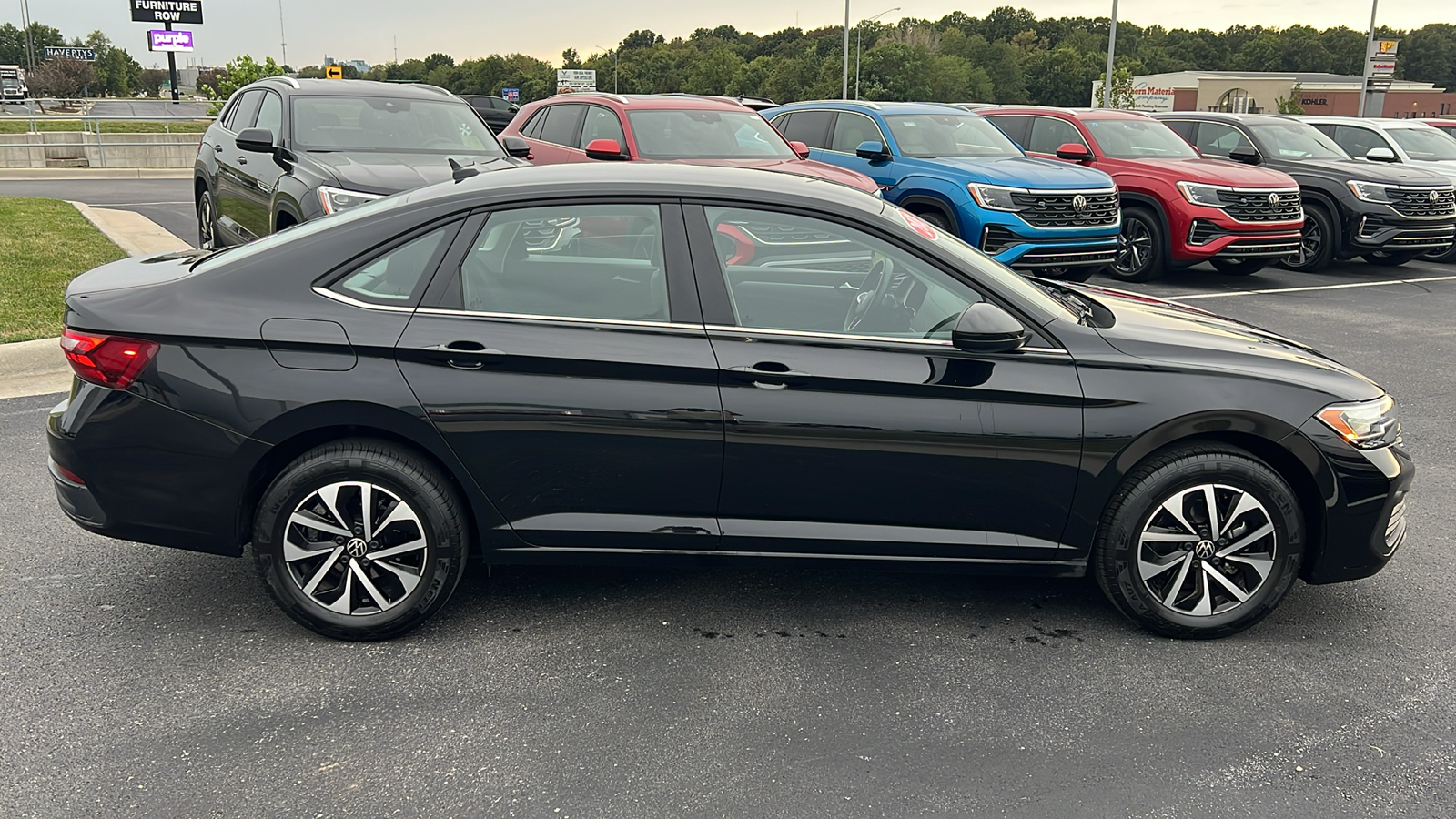 2024 Volkswagen Jetta S 8