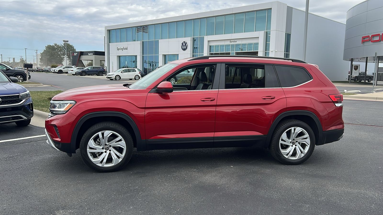 2023 Volkswagen Atlas 3.6L V6 SE w/Technology 2