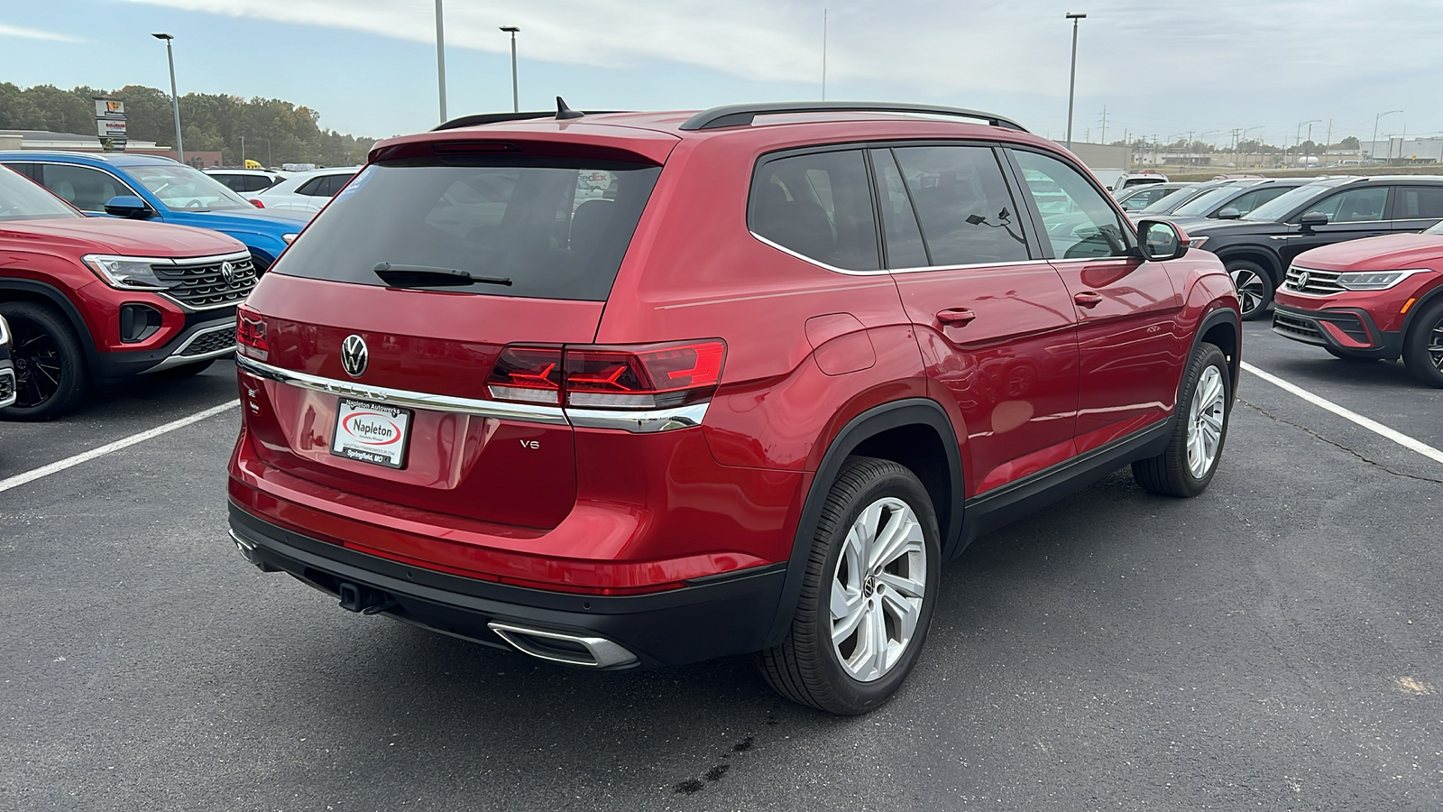 2023 Volkswagen Atlas 3.6L V6 SE w/Technology 6