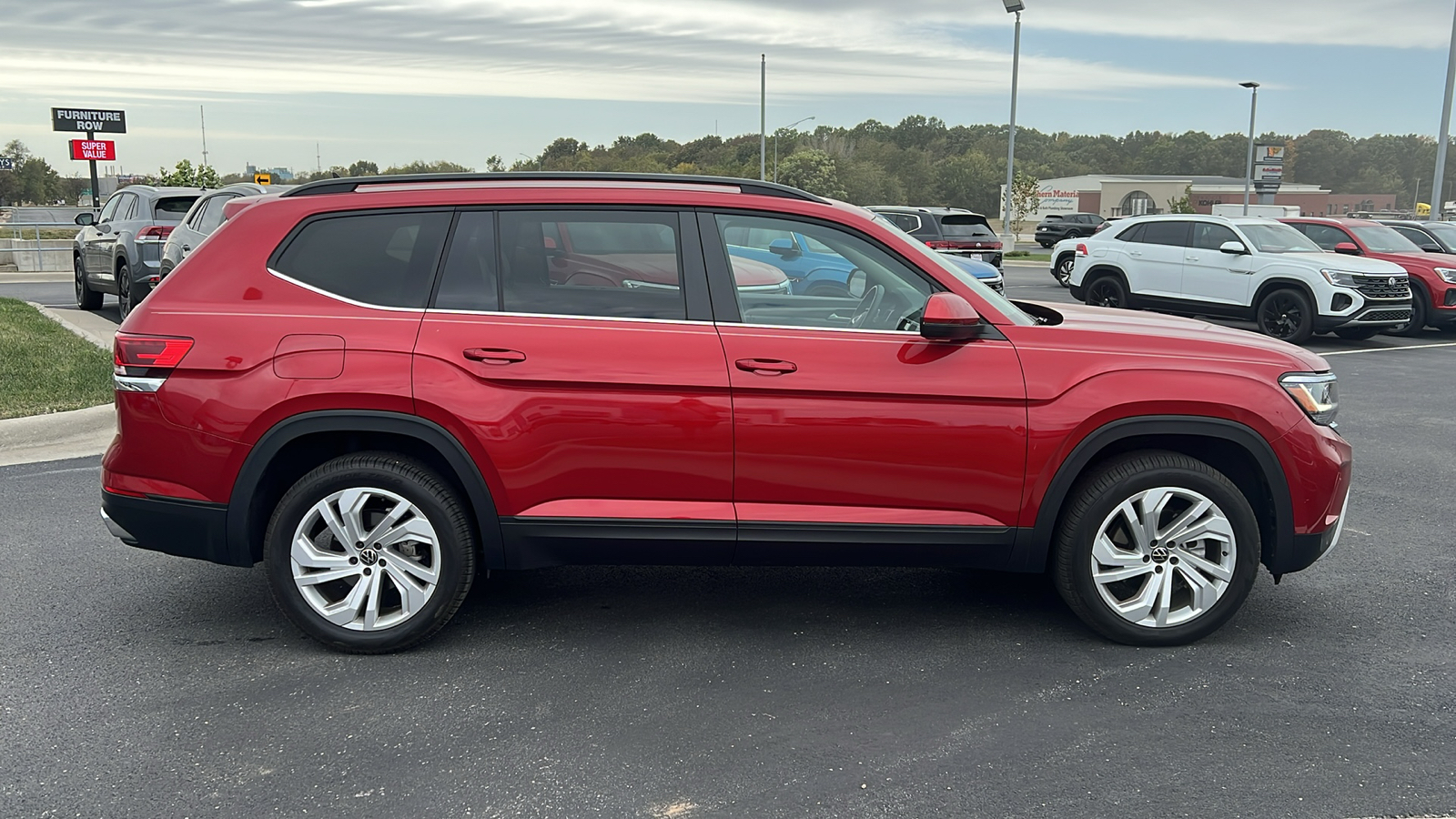 2023 Volkswagen Atlas 3.6L V6 SE w/Technology 7