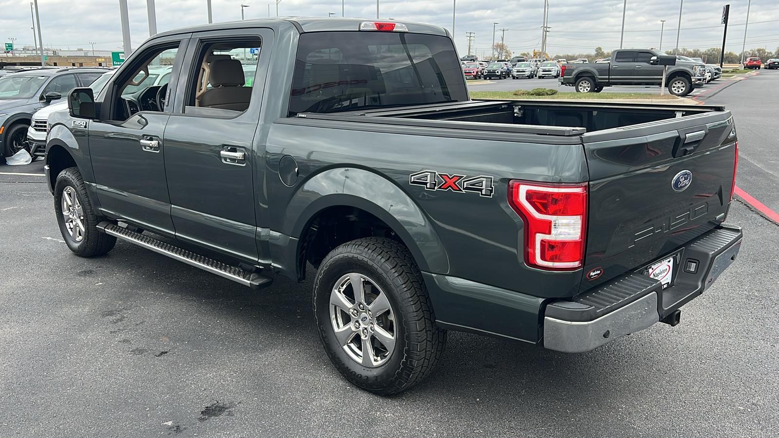 2018 Ford F-150 XLT 4WD SuperCrew 5.5 Box 4