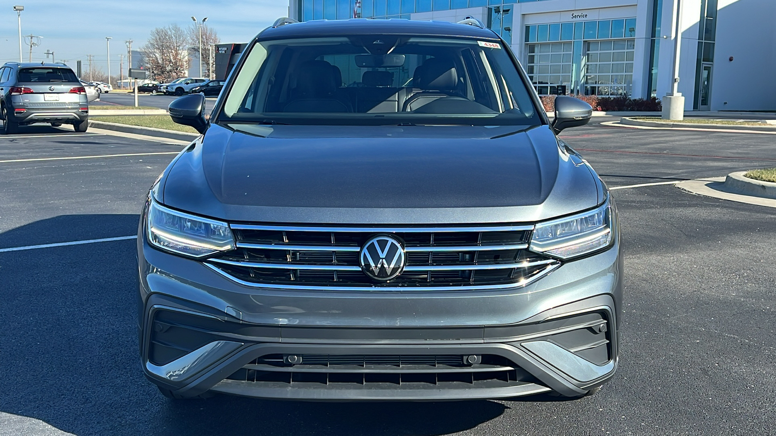 2024 Volkswagen Tiguan SE 2