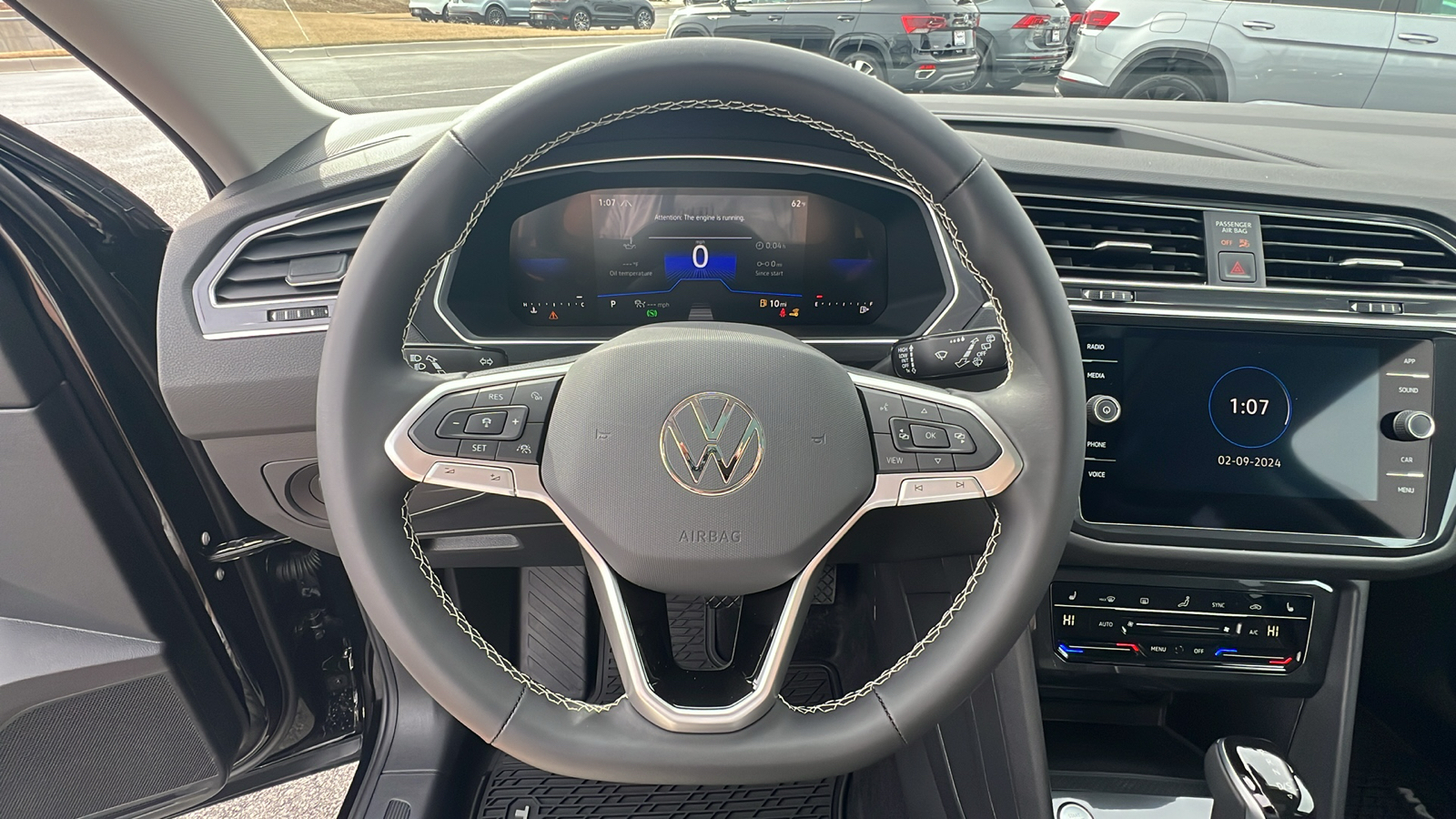 2024 Volkswagen Tiguan SE 23