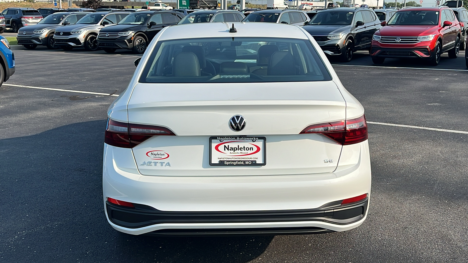 2024 Volkswagen Jetta SE 5