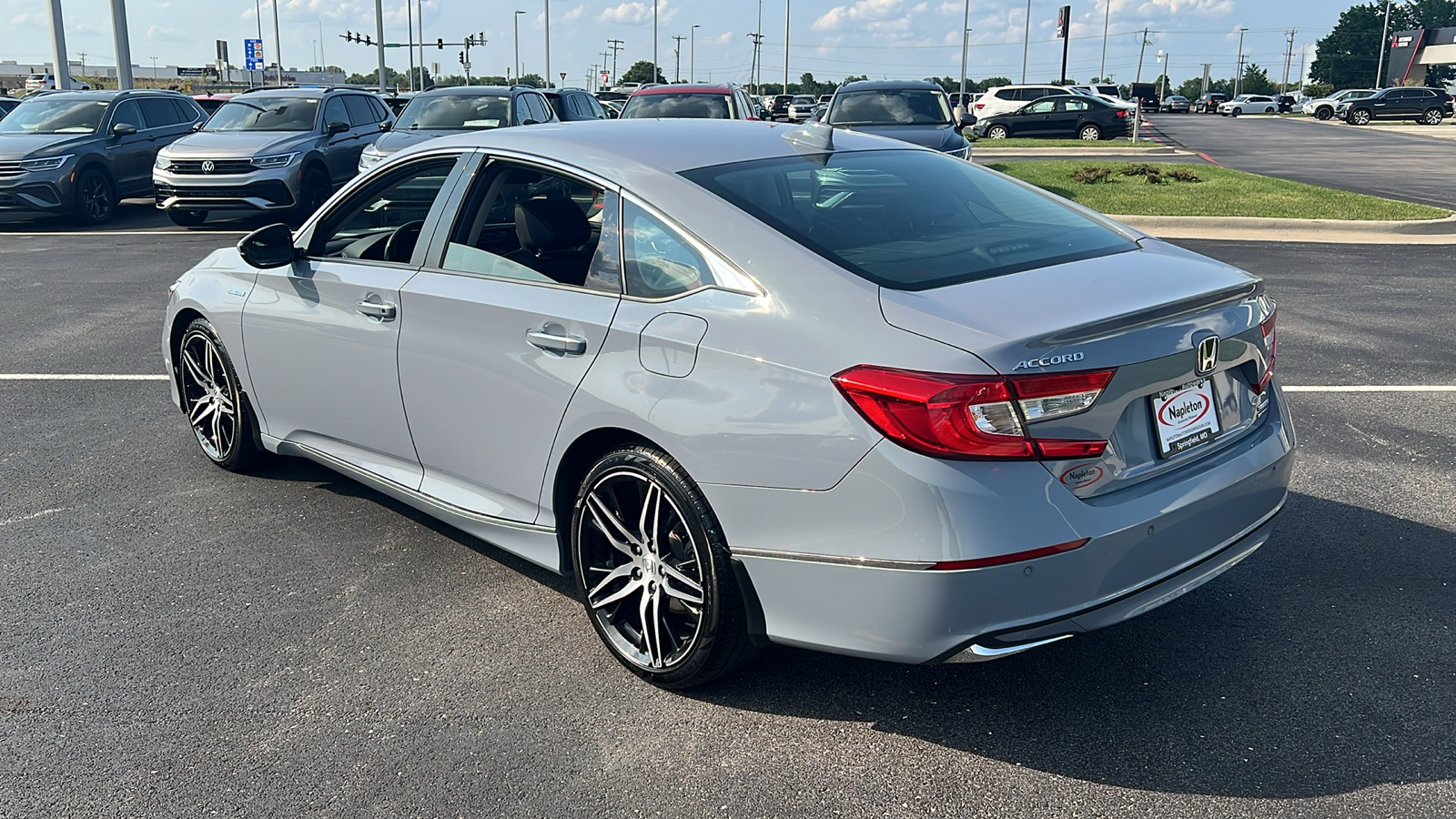 2022 Honda Accord Hybrid Touring 4