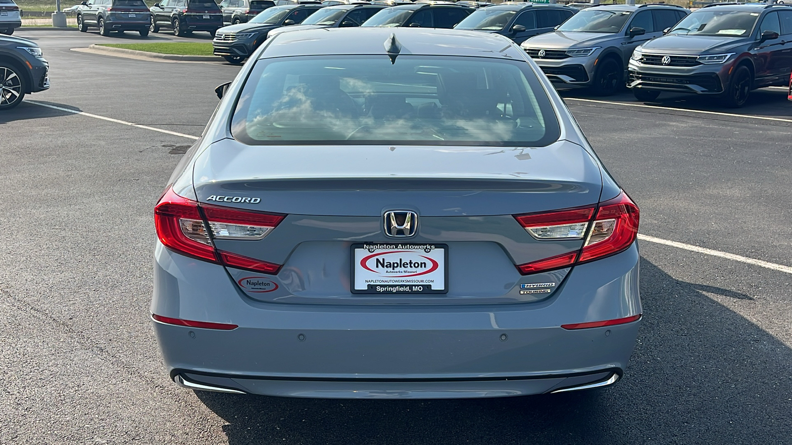 2022 Honda Accord Hybrid Touring 5