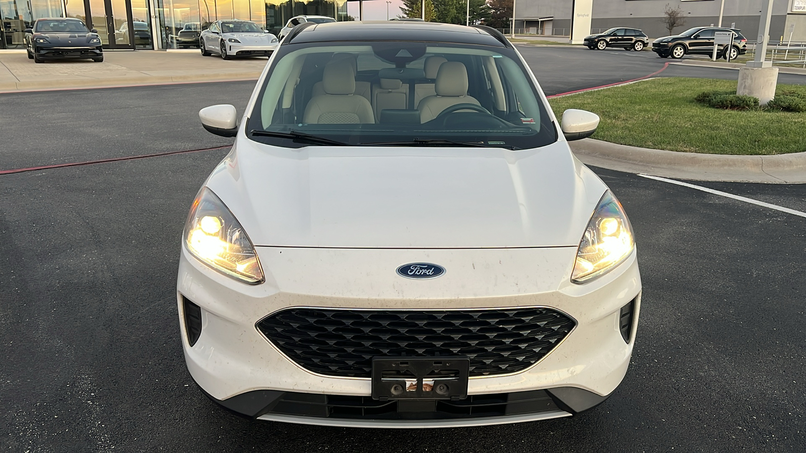 2020 Ford Escape SE 8