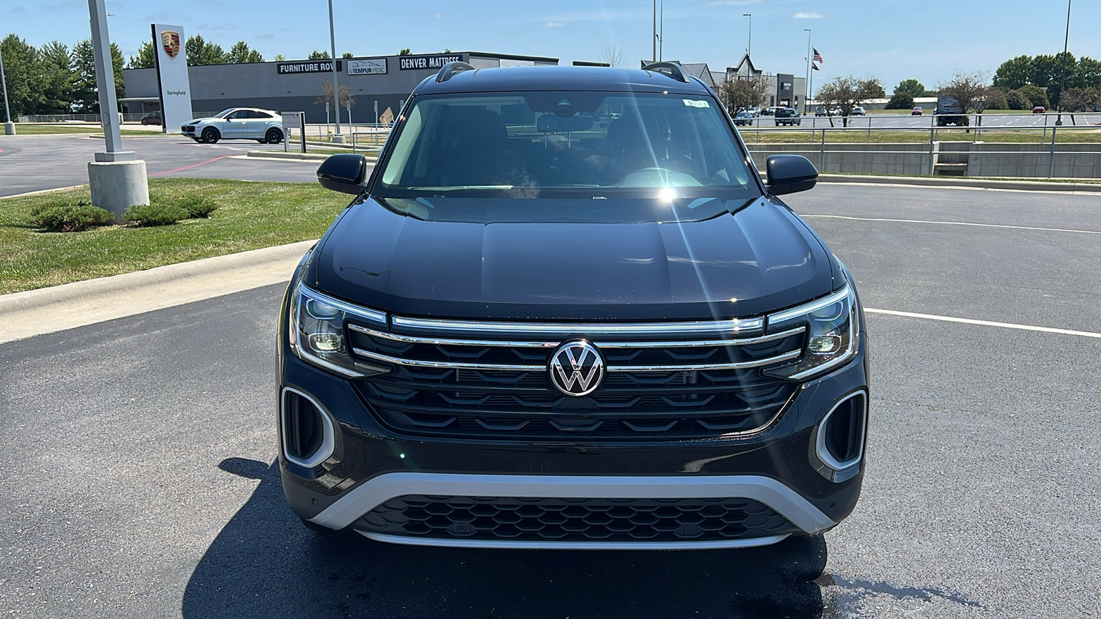 2024 Volkswagen Atlas 2.0T Peak Edition SE w/Technology 13