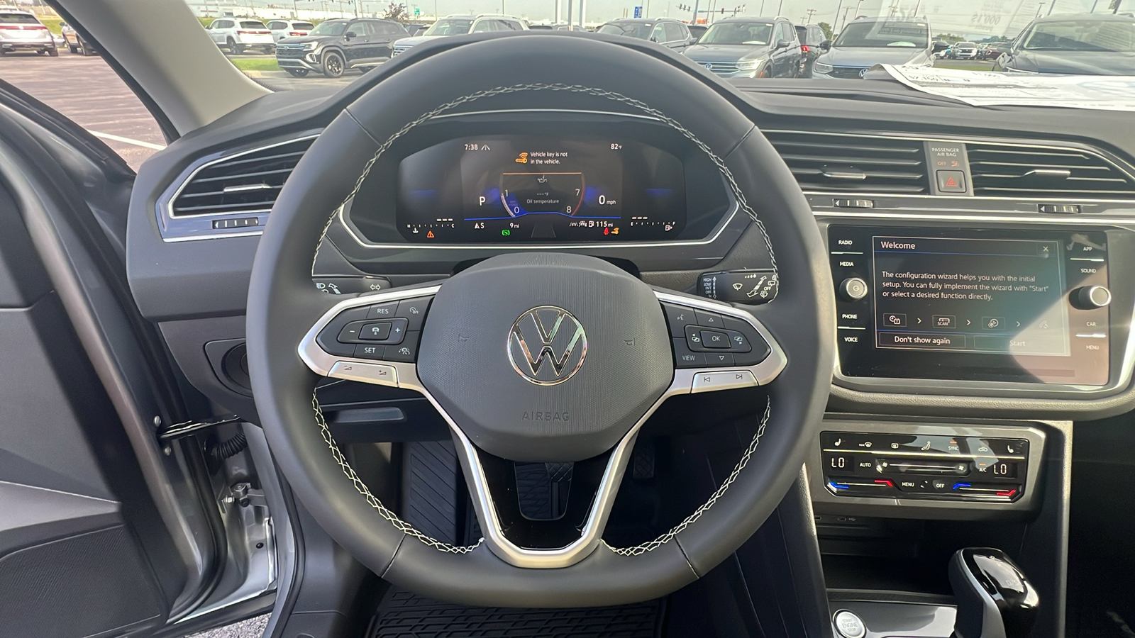 2024 Volkswagen Tiguan SE 21