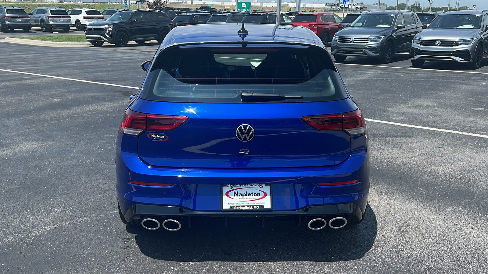 2024 Volkswagen Golf R 2.0T DSG 5