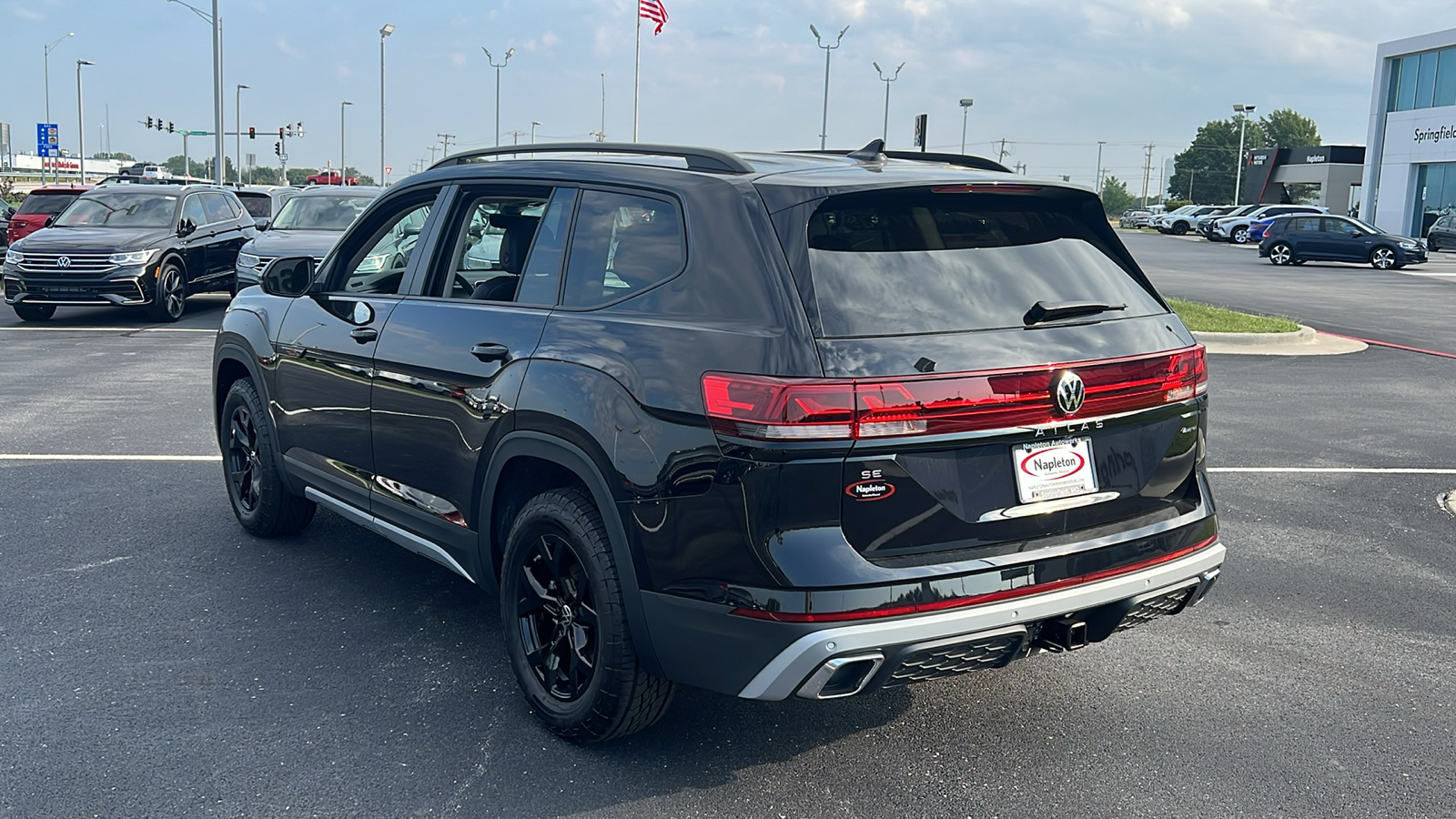 2024 Volkswagen Atlas 2.0T Peak Edition SE w/Technology 4