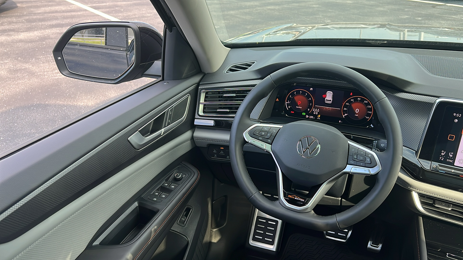 2024 Volkswagen Atlas 2.0T Peak Edition SE w/Technology 16