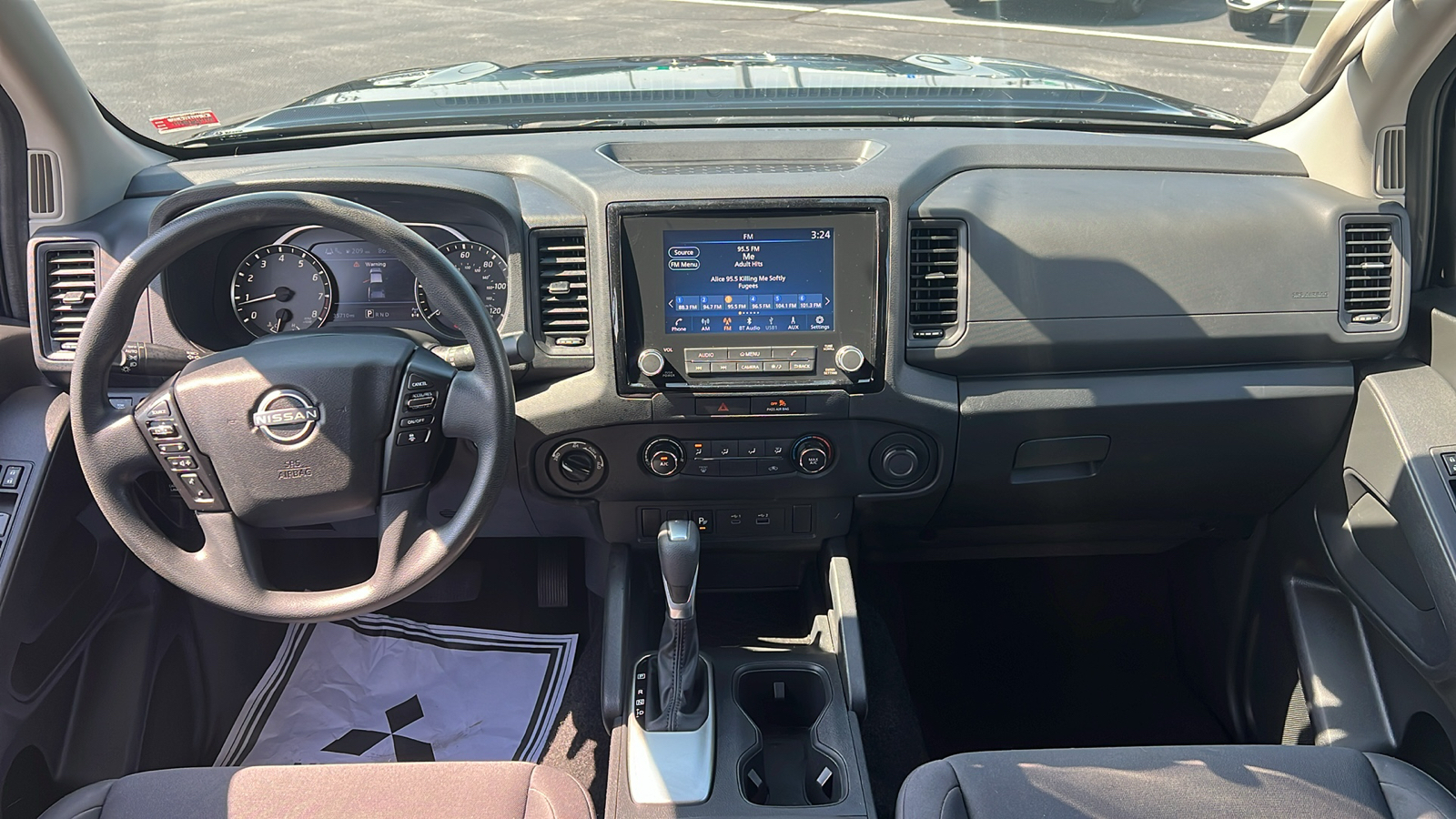 2022 Nissan Frontier S Crew Cab 4x4 Auto 12