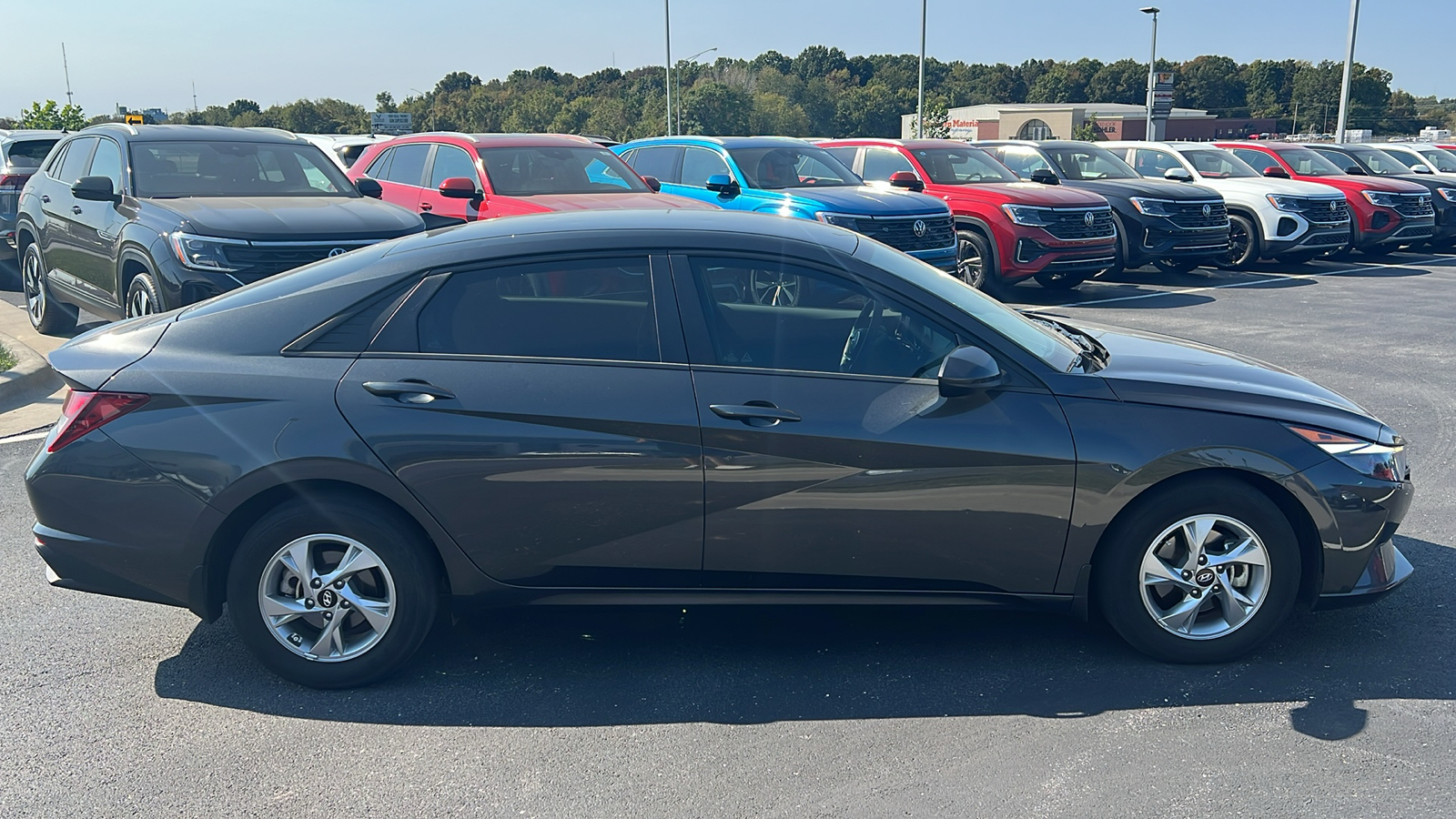 2023 Hyundai Elantra SE 5