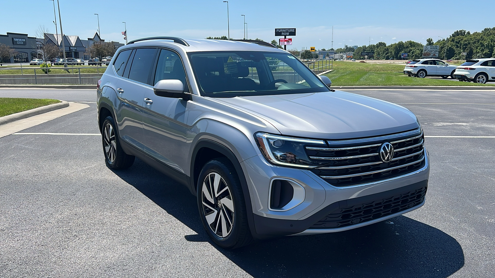 2024 Volkswagen Atlas 2.0T SE w/Technology 11