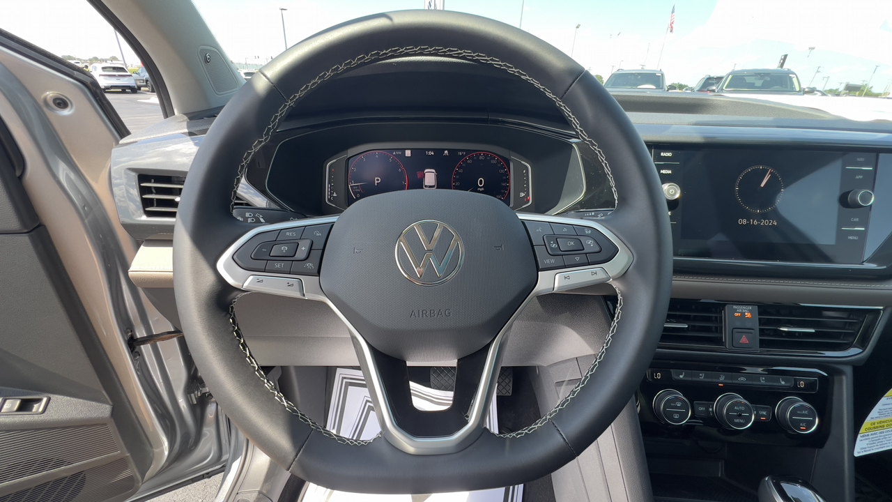 2024 Volkswagen Taos SEL 21