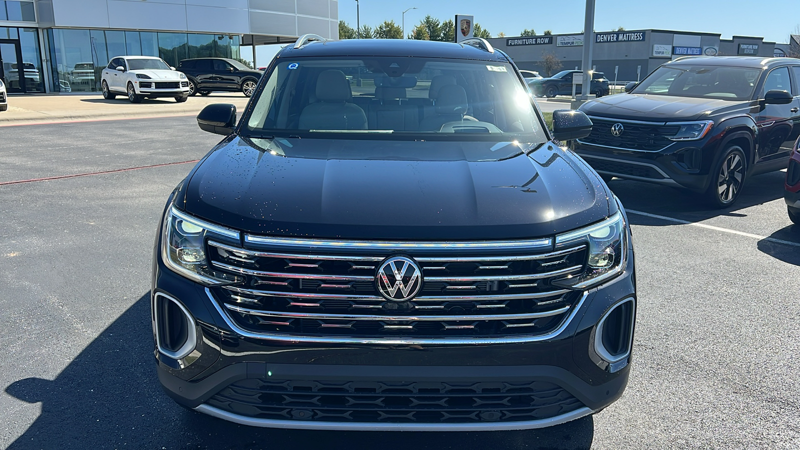 2024 Volkswagen Atlas 2.0T SEL 12