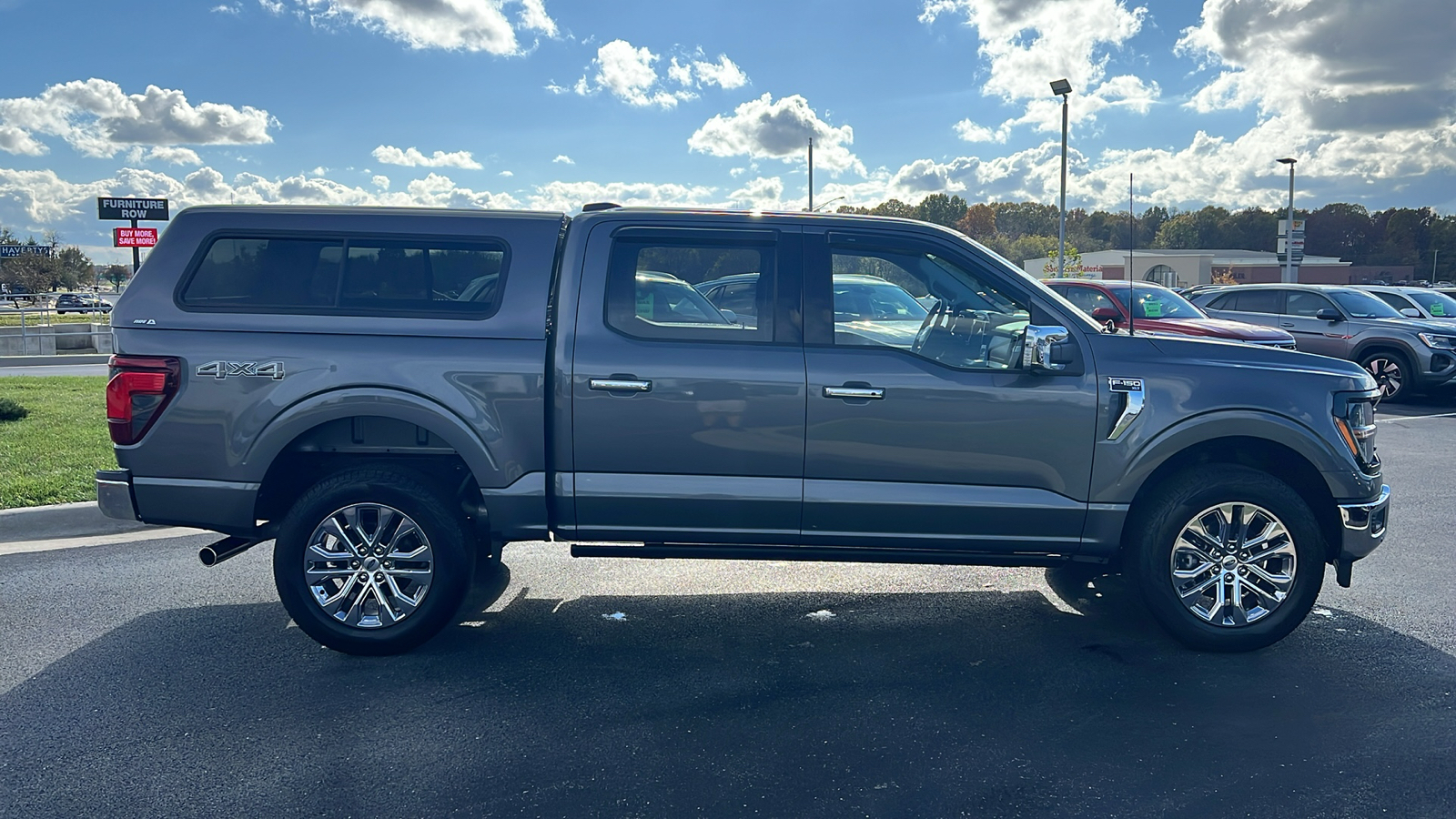 2024 Ford F-150 XLT 4WD SuperCrew 5.5 Box 7