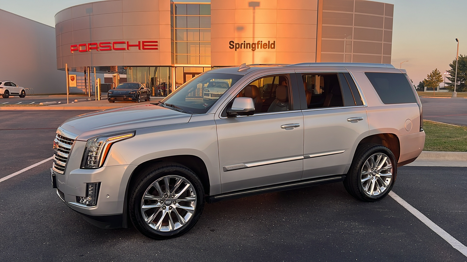 2020 Cadillac Escalade Platinum 1