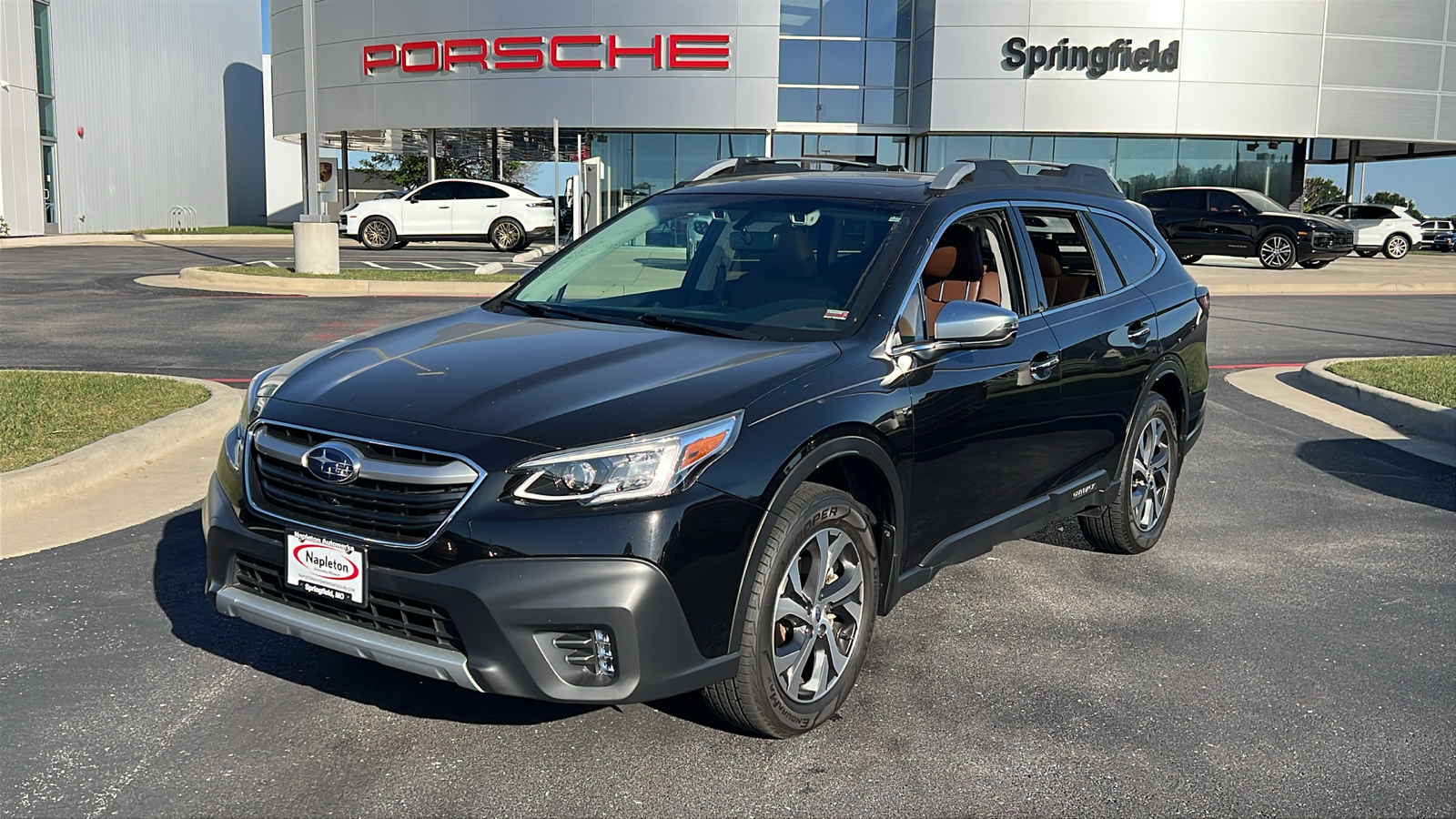 2020 Subaru Outback Touring XT 1