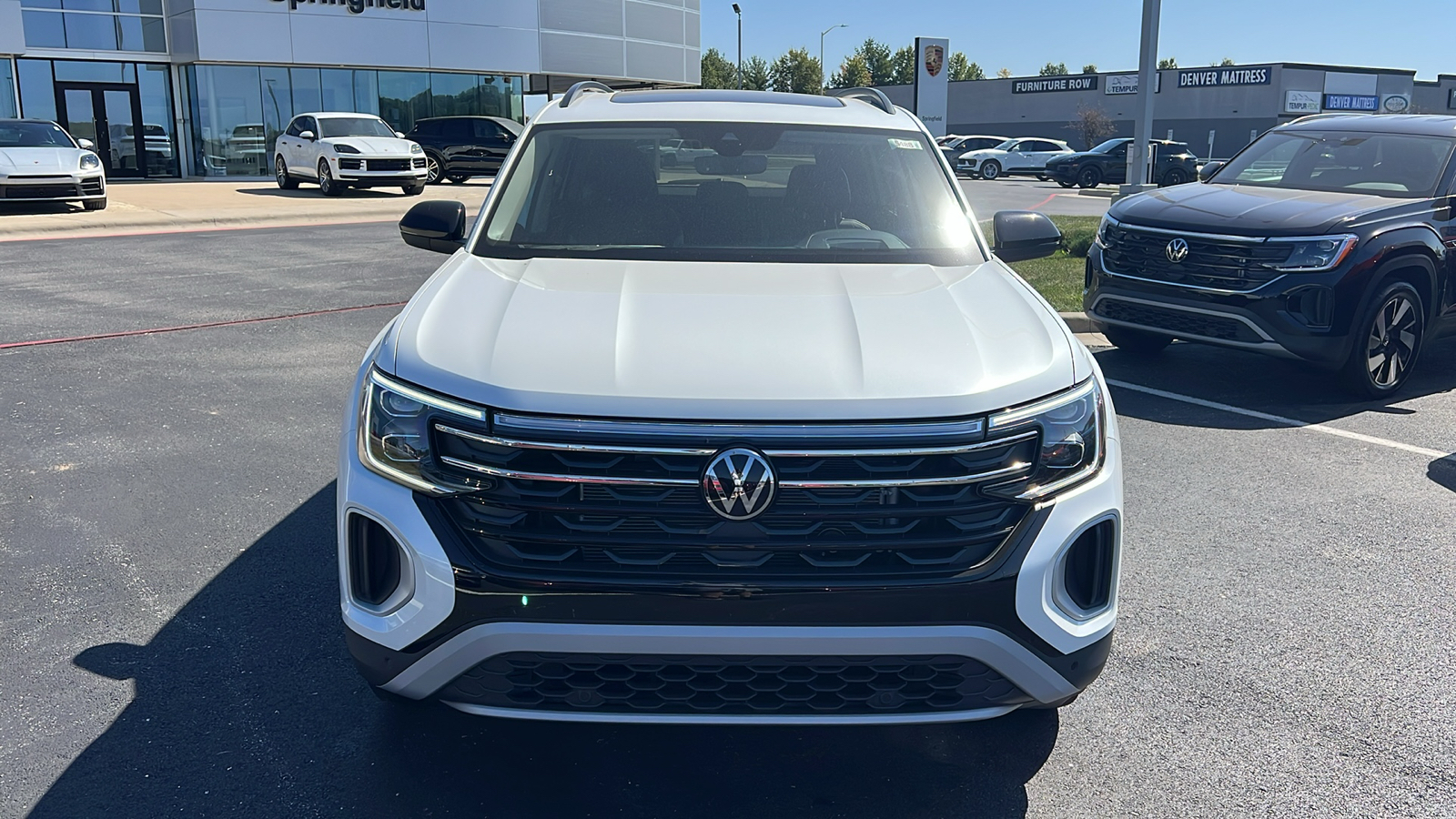 2024 Volkswagen Atlas 2.0T Peak Edition SEL 12