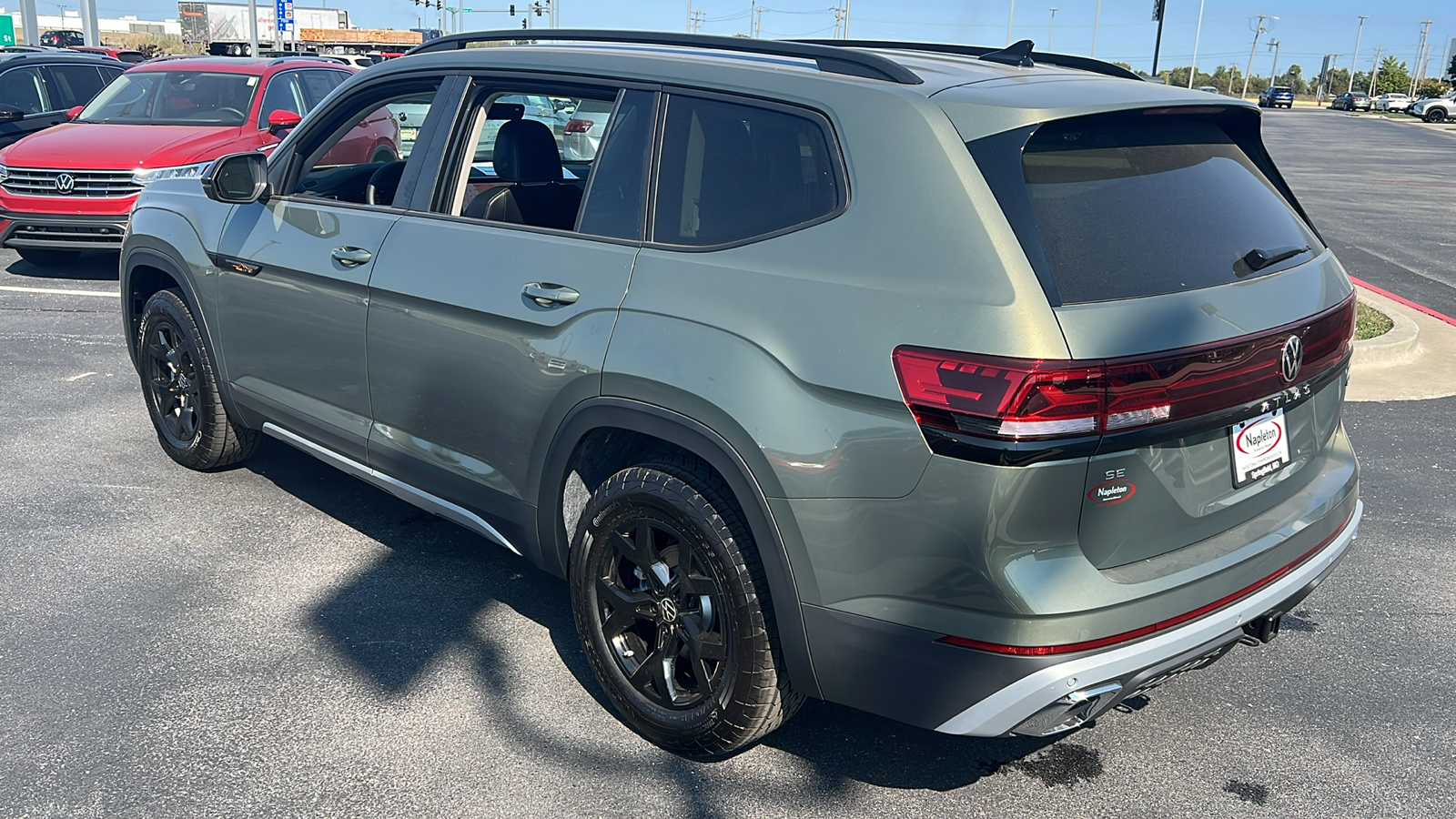 2024 Volkswagen Atlas 2.0T Peak Edition SE w/Technology 4