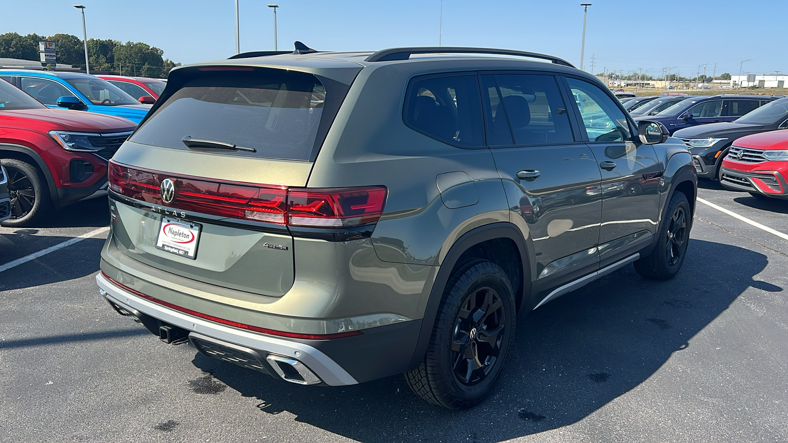 2024 Volkswagen Atlas 2.0T Peak Edition SE w/Technology 9