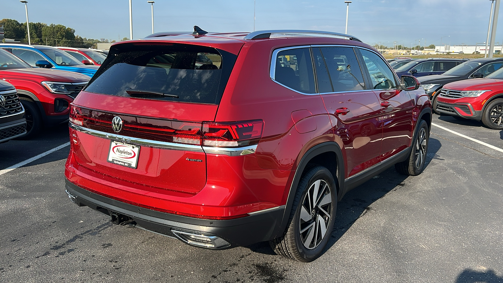 2024 Volkswagen Atlas 2.0T SEL 9