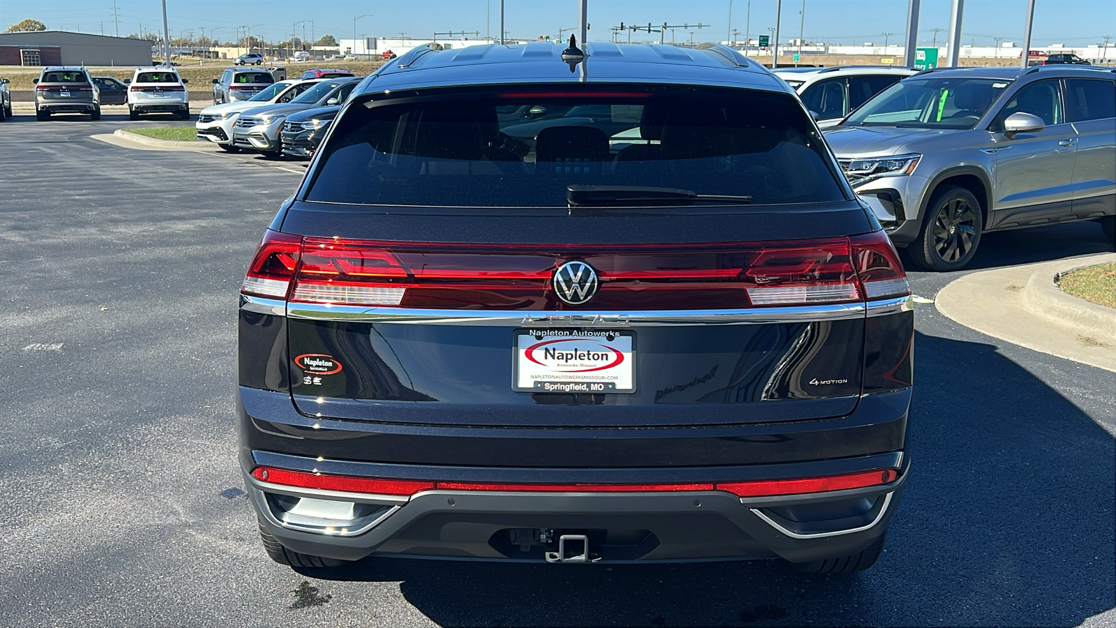 2024 Volkswagen Atlas Cross Sport 2.0T SE w/Technology 5