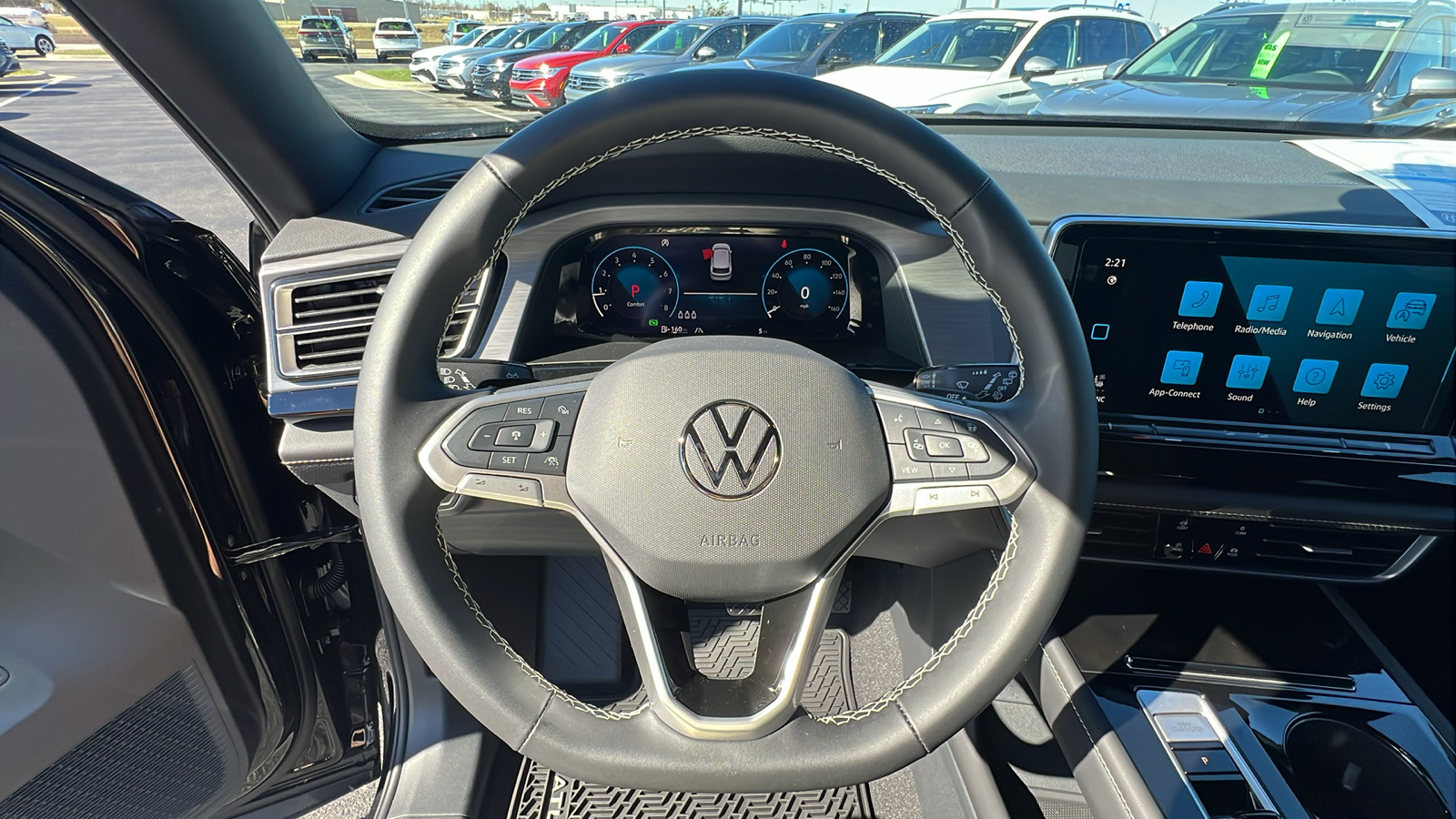 2024 Volkswagen Atlas Cross Sport 2.0T SE w/Technology 20