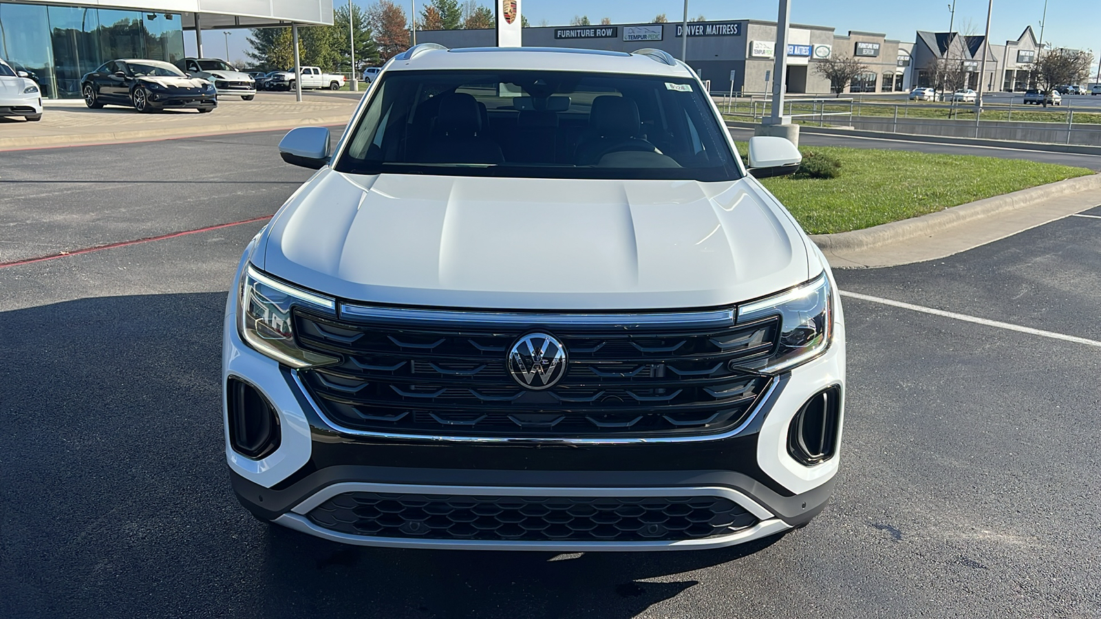 2024 Volkswagen Atlas Cross Sport 2.0T SE w/Technology 12