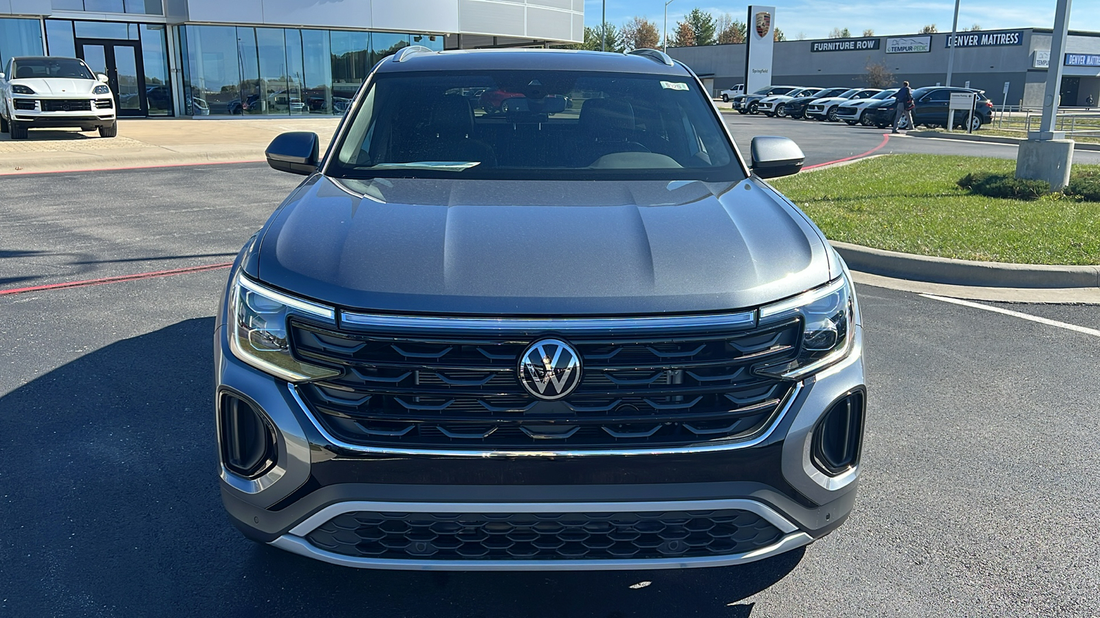 2024 Volkswagen Atlas Cross Sport 2.0T SE w/Technology 12