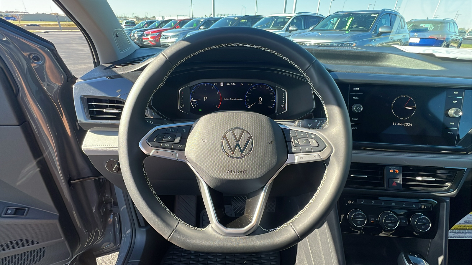 2024 Volkswagen Taos SEL 19