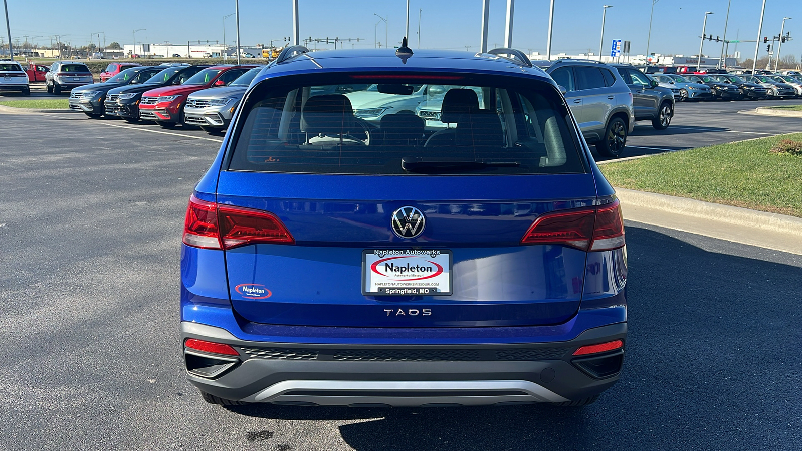 2024 Volkswagen Taos S 5