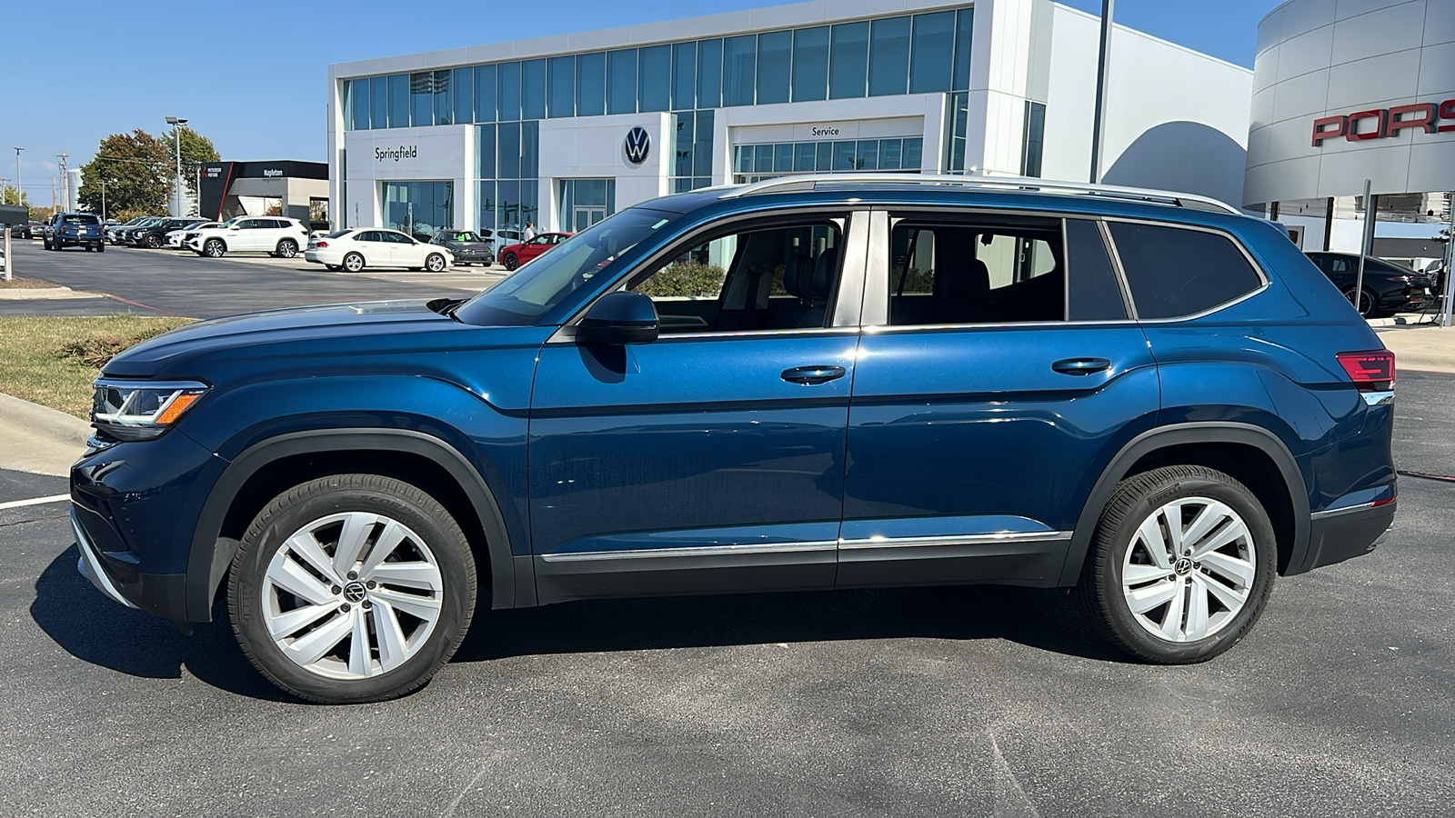 2021 Volkswagen Atlas 3.6L V6 SEL 2