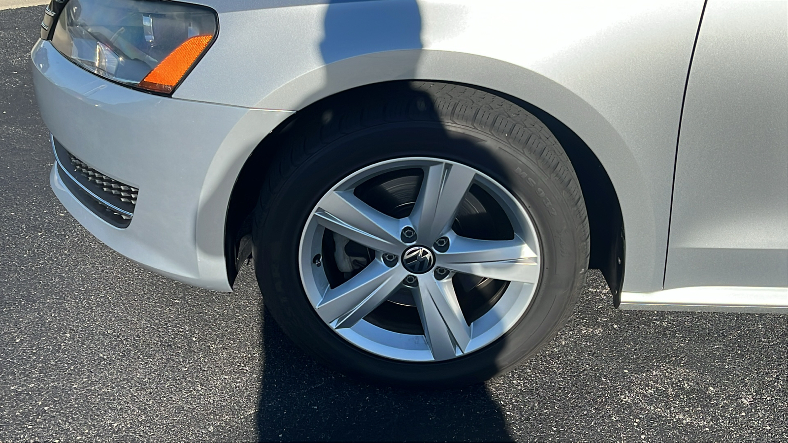 2013 Volkswagen Passat TDI SE w/Sunroof 3