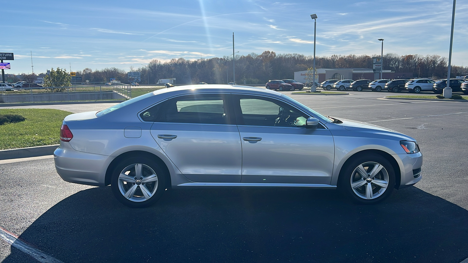 2013 Volkswagen Passat TDI SE w/Sunroof 7