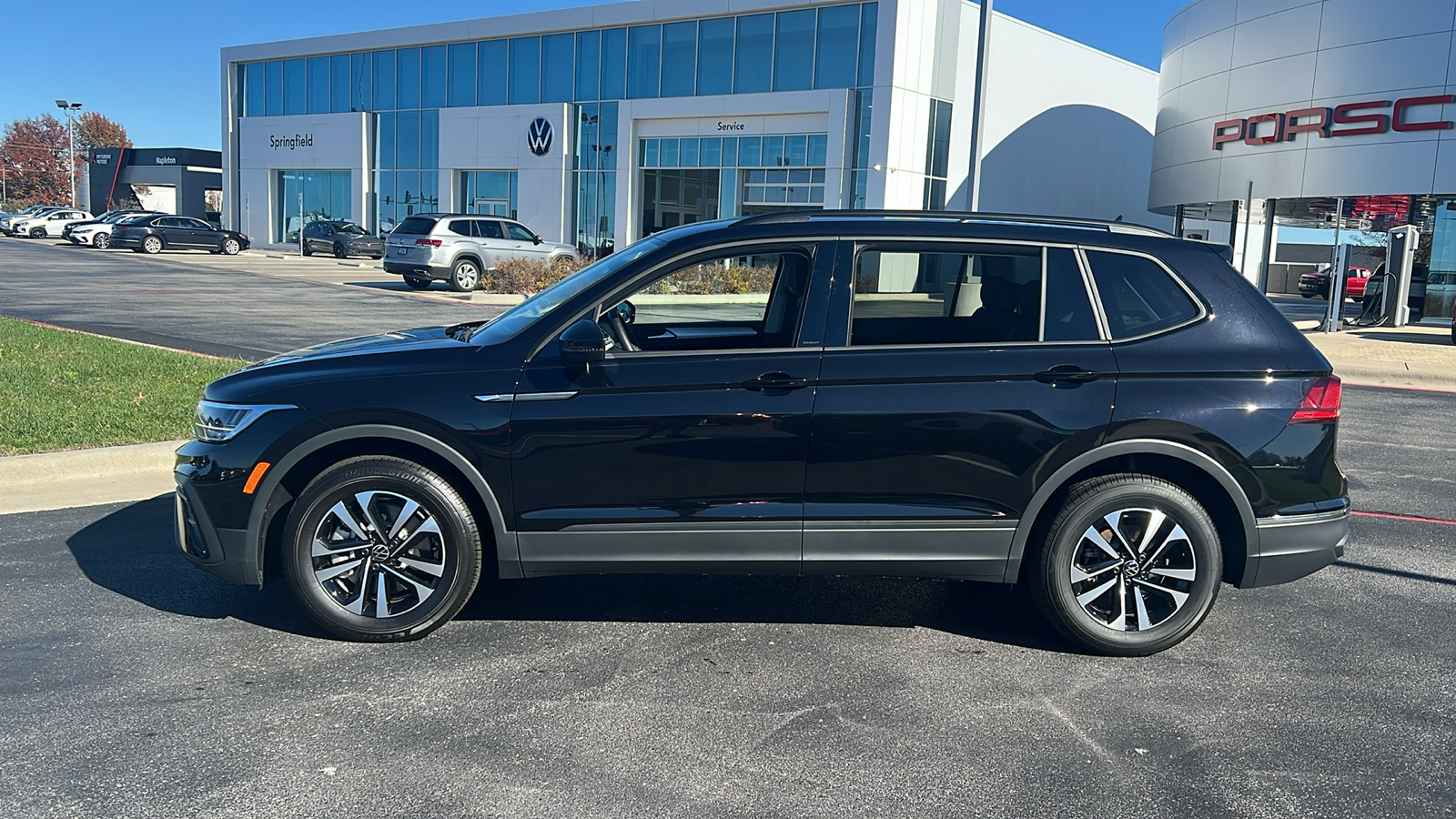 2024 Volkswagen Tiguan S 2