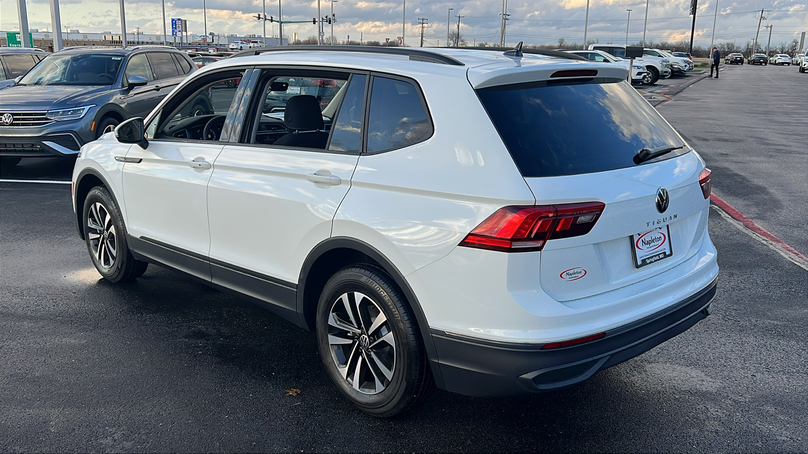 2024 Volkswagen Tiguan S 4