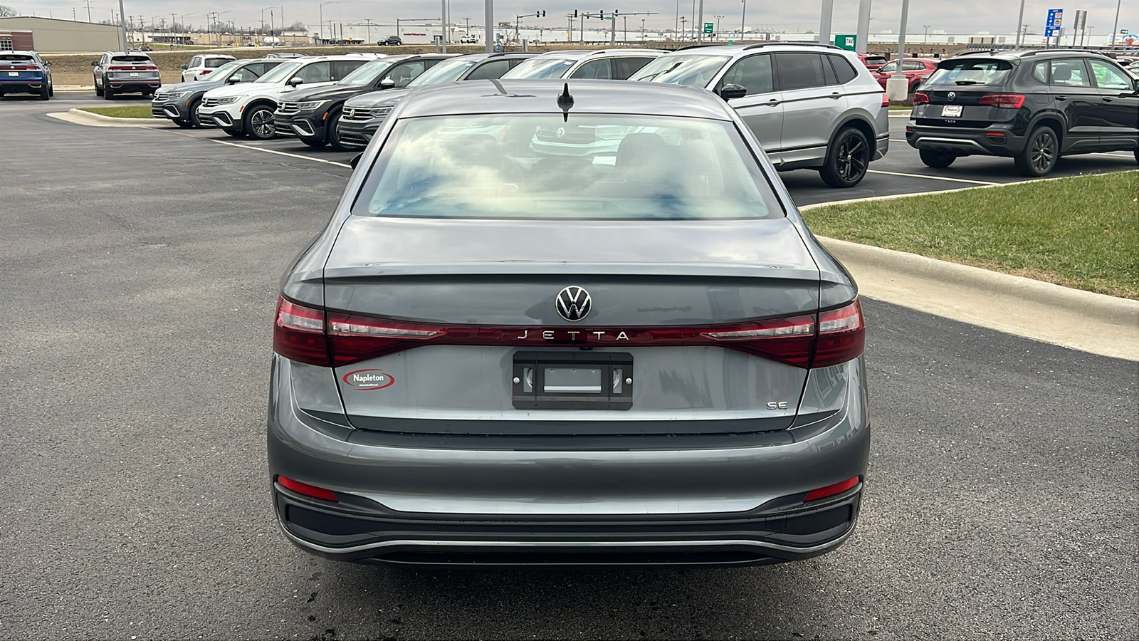 2025 Volkswagen Jetta SE 5