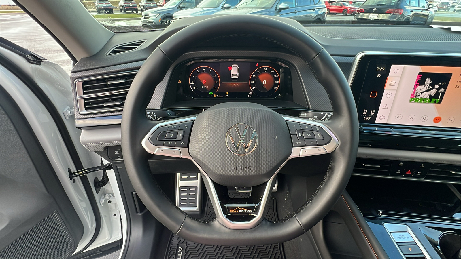 2025 Volkswagen Atlas 2.0T Peak Edition 18