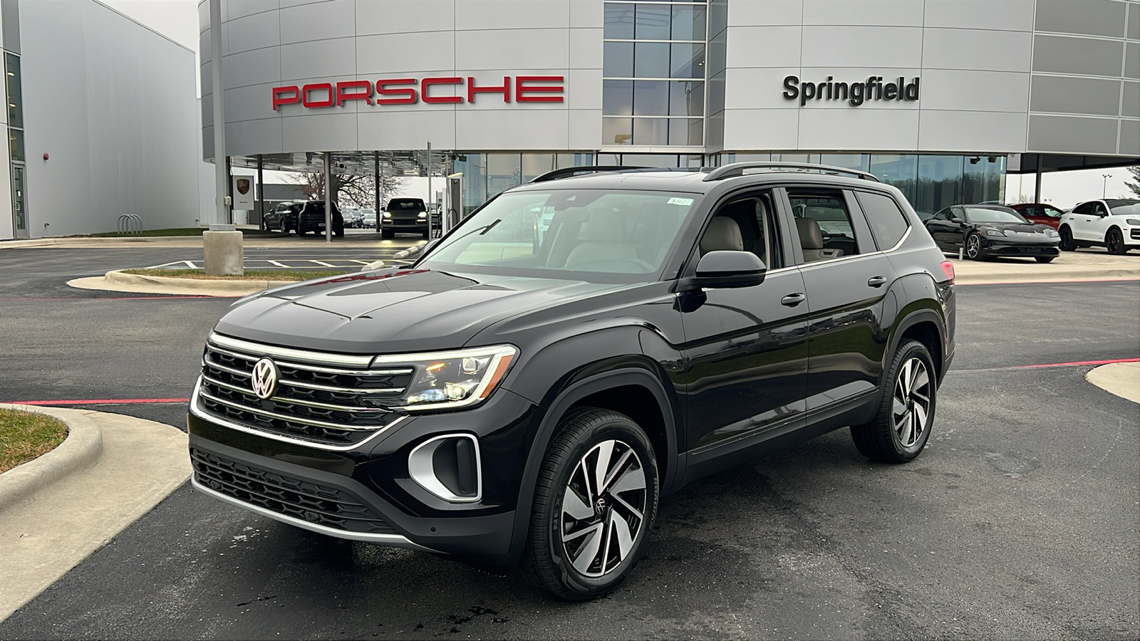 2025 Volkswagen Atlas 2.0T SE w/Technology 1