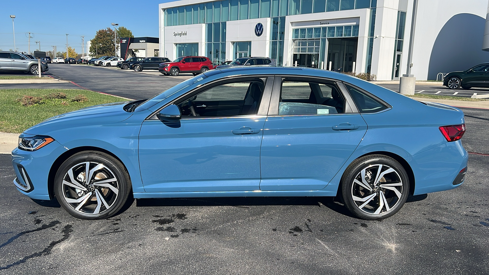 2025 Volkswagen Jetta SEL 2