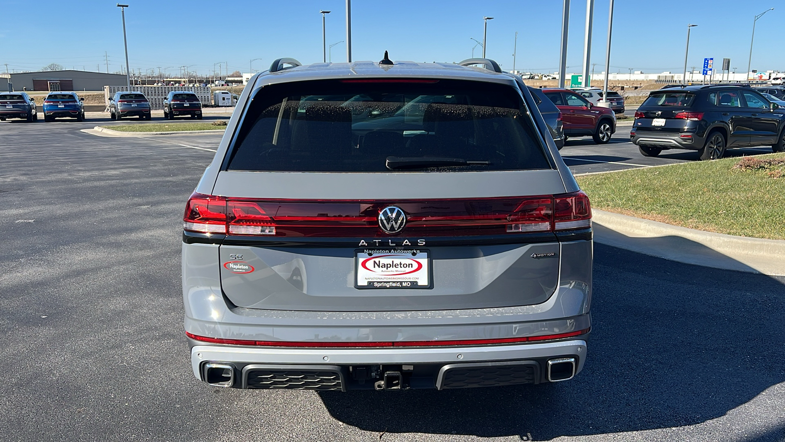 2025 Volkswagen Atlas 2.0T Peak Edition 5