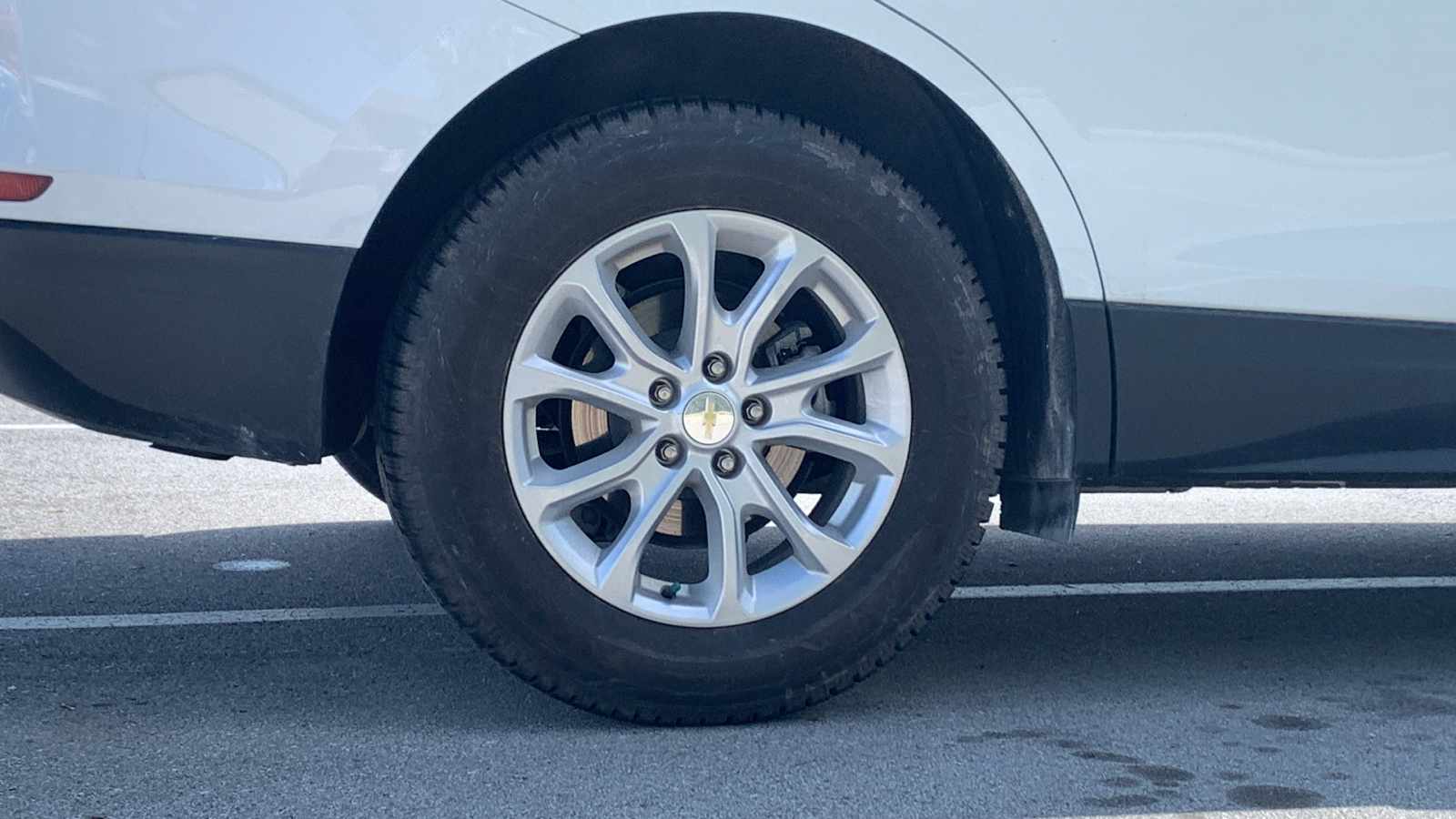 2019 Chevrolet Equinox LS 9