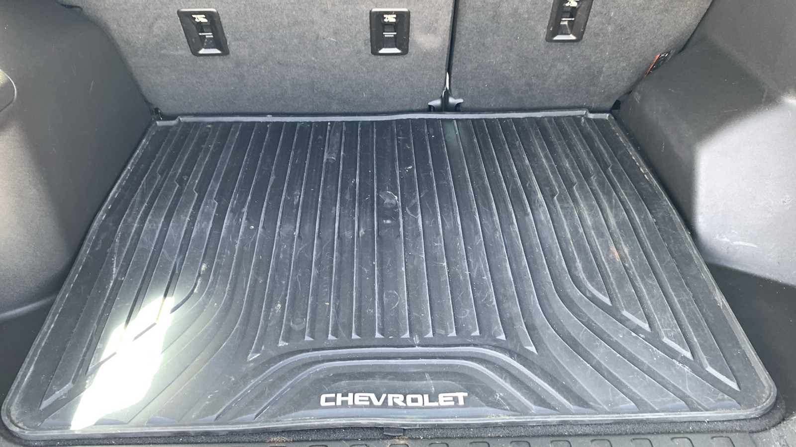 2019 Chevrolet Equinox LS 11