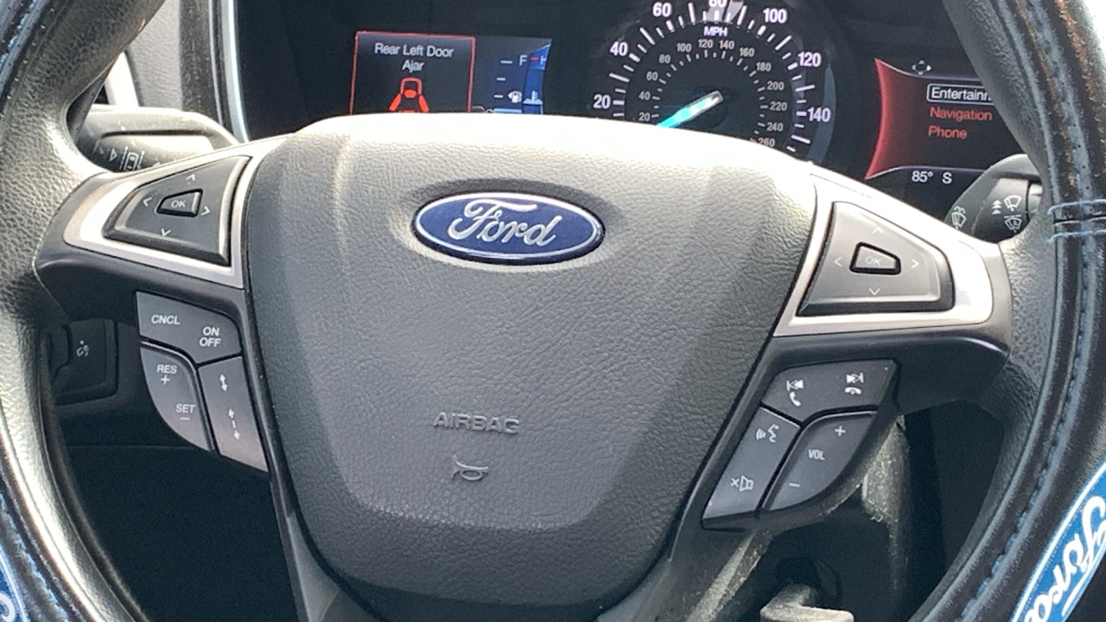 2020 Ford Fusion SE 12